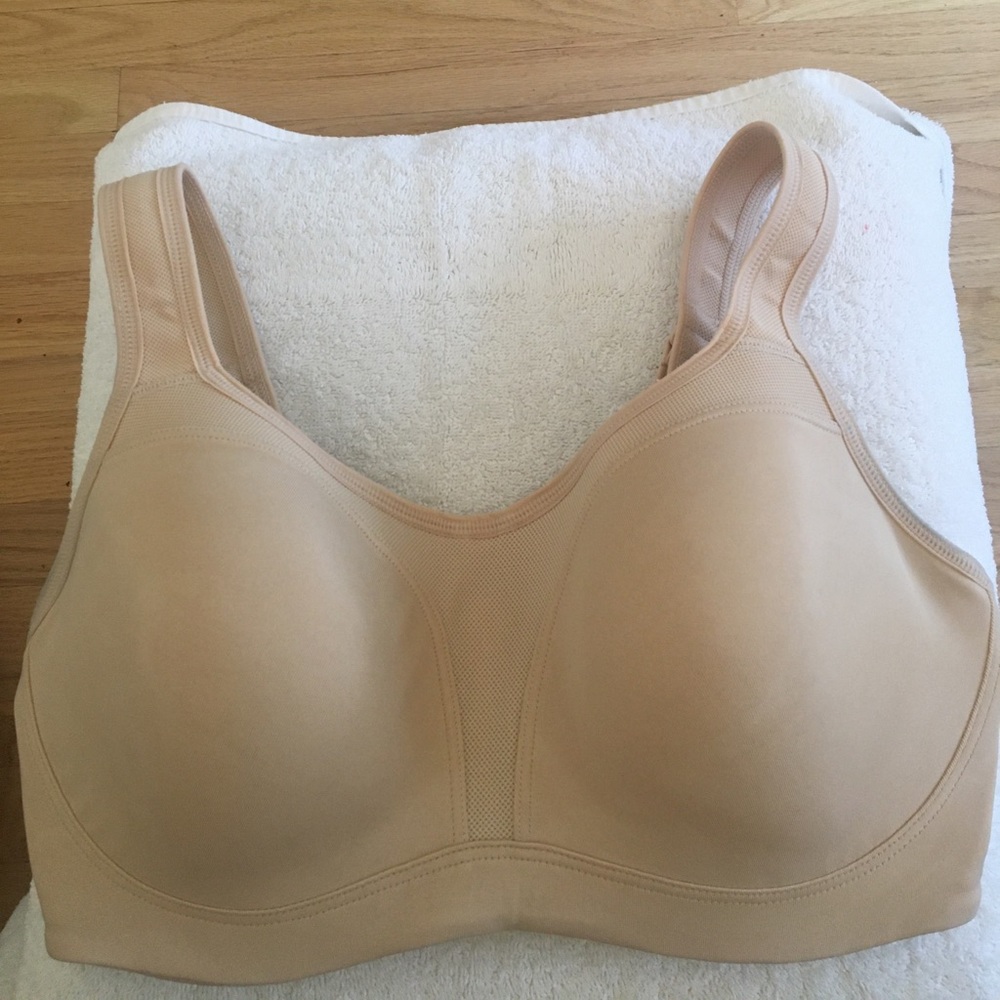 Wacoal Sports Underwire Bra 34DD
